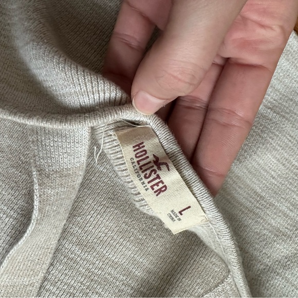 Hollister halter crop top - Picture 4 of 5